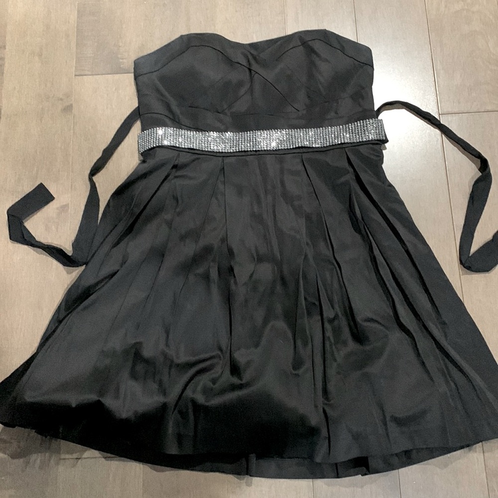 Le Cháteau, black strapless dress, size: XL